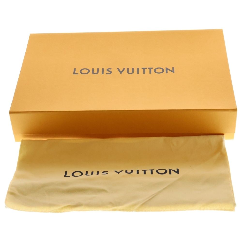 モノグラムシャドウ