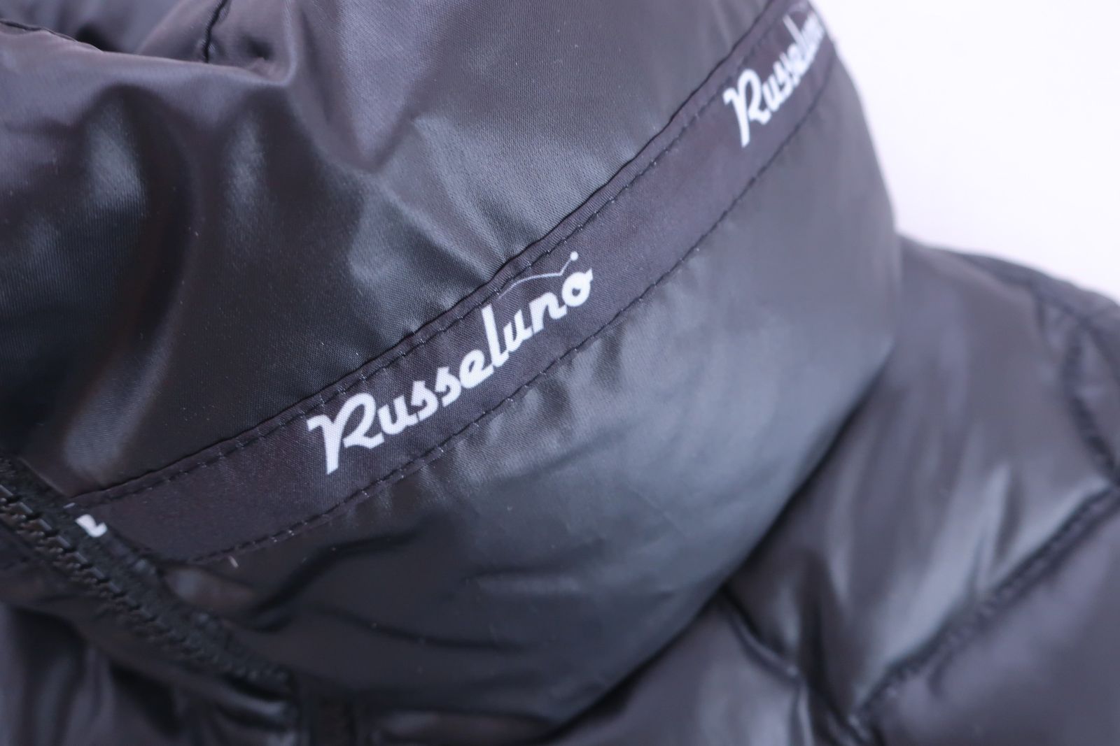 超美品】RUSSELUNO(ラッセルノ) ダウンベスト 黒 メンズ 6 RS-2140201 ゴルフ用品 2410-0679 中古 - メルカリ