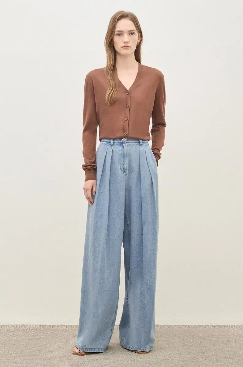 24 the CASHMERE ワイド デニム パンツ