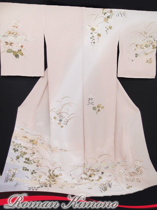 訪問着 正絹 未仕立て 新品 古典 四季花 文様 淡いピンクベージュ 現品限り d008s 訪問着 正絹 未仕立て 新品 古典 四季花 文様 淡いピンクベージュ 現品