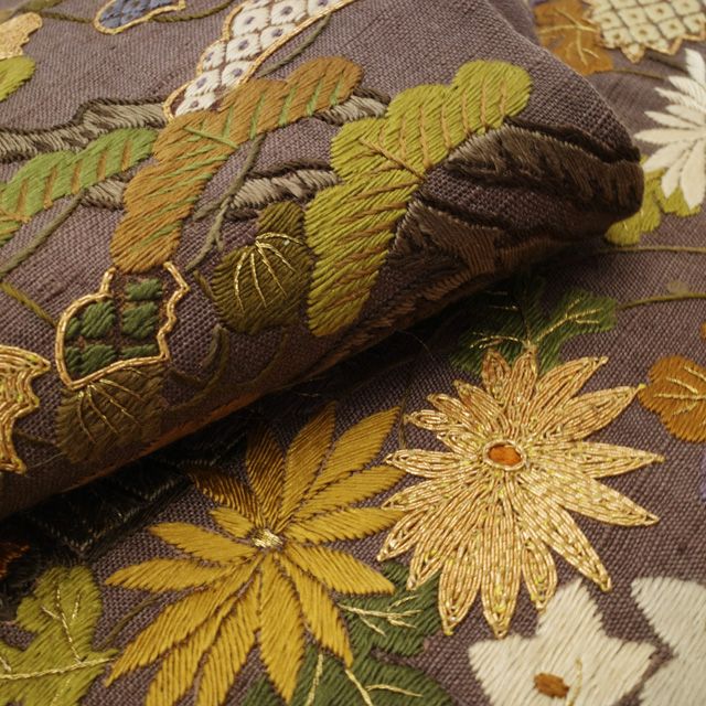 中古】袋帯 紬 正絹 手刺繍 金駒刺繍 こげ茶地 御所解文様 草花柄 菊