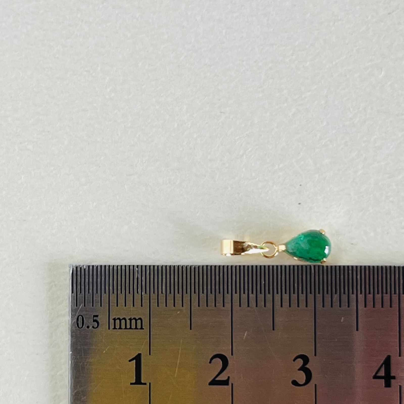 ペンダントトップ 18金イエローゴールド