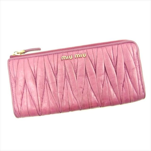 miumiu ミュウミュウ 長財布 マトラッセ 濃いめピンク レザー ミュウミュウ 財布] 中古 ミュウミュウ マテラッセ ラウンド