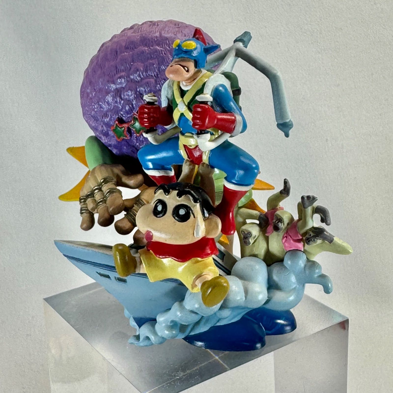 経典 K＆Mクレヨンしんちゃん 嵐を呼ぶカプセルフィギュア 全4種 ゲームキャラクター