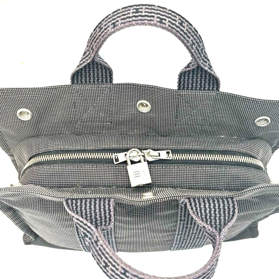 エルメスエールラインPMカデナカギあり。 HERMES - 美品☆HERMES エルメス エールライン PM シルバー金具
