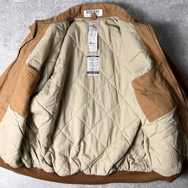 USA製 Carhartt 中綿 ライナー付き フレームレジスタント ダック