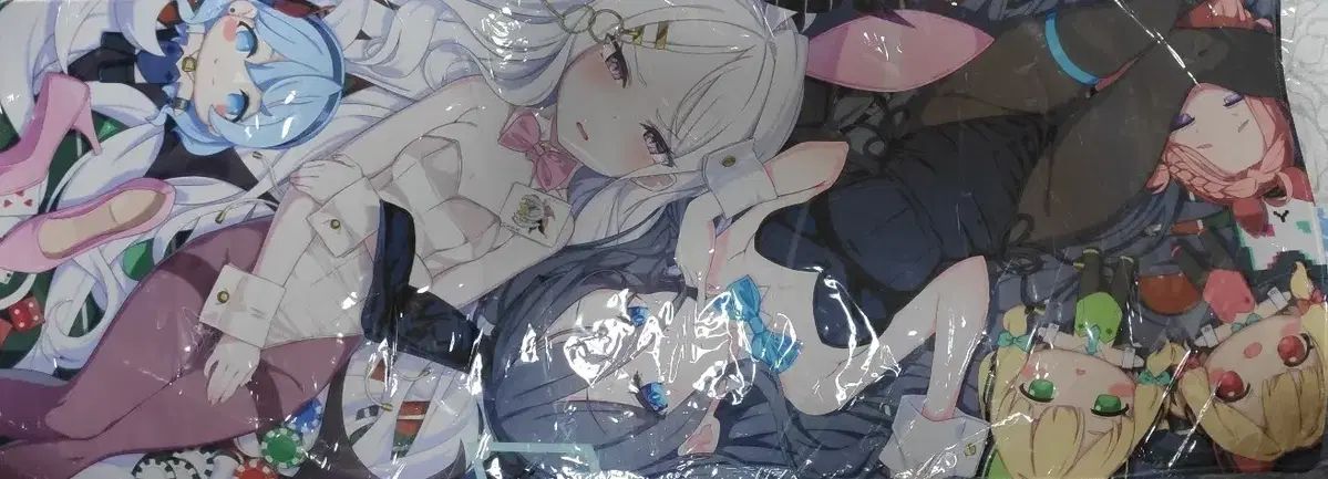 ブルーアーカイブ -Blue Archive- ロングパッド 出品