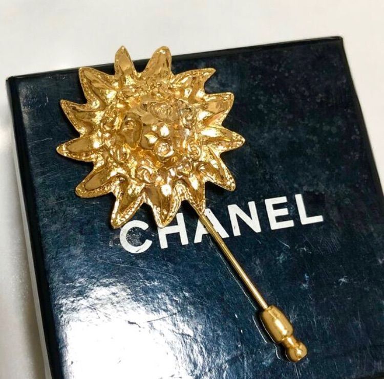 ブローチシャネル　CHANEL ブローチ　ライオン　ココマーク アンティーク　獅子