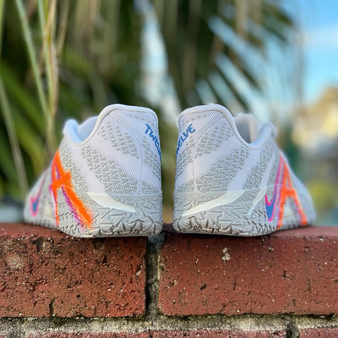 先行‼️Nike Ja 3 “Light Show” ジャモラント 28cm 新品 先行‼️Nike Ja 3 “Light Show” ジャモラント 28cm 新品 - メルカリ