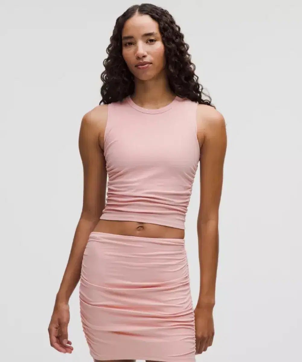 lululemon ルルレモン すべて それ テークス リブ付き ヌル タンクトップ