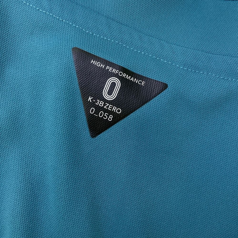 サイズ：48 CHERVO シェルボ  長袖ハーフジップTシャツ カモフラ グリーン系 [240101449069] ゴルフウェア メンズ ストスト 新品】CHERVO シェルボ 長袖ハーフジップTシャツ ブルー系 48