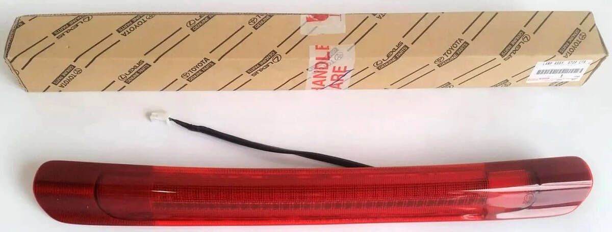 ランドクルーザー100 ハイマウントストップランプ　純正品!! 新品 トヨタ純正 100 ランドクルーザー ランクル ハイマウント