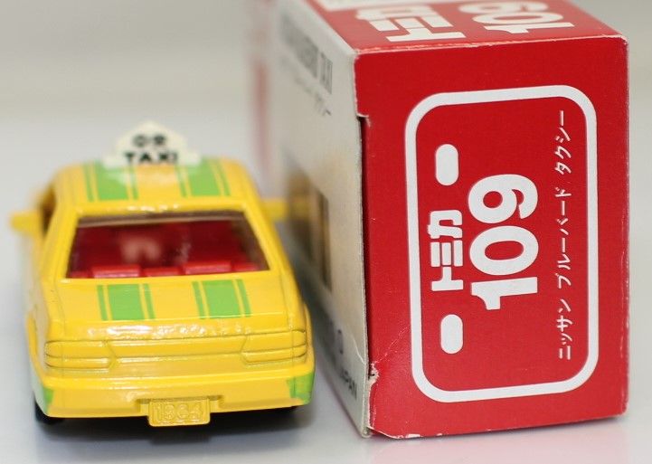 USED 日本製 トミカ 赤箱 109 ブルーバード タクシー 1/60 赤