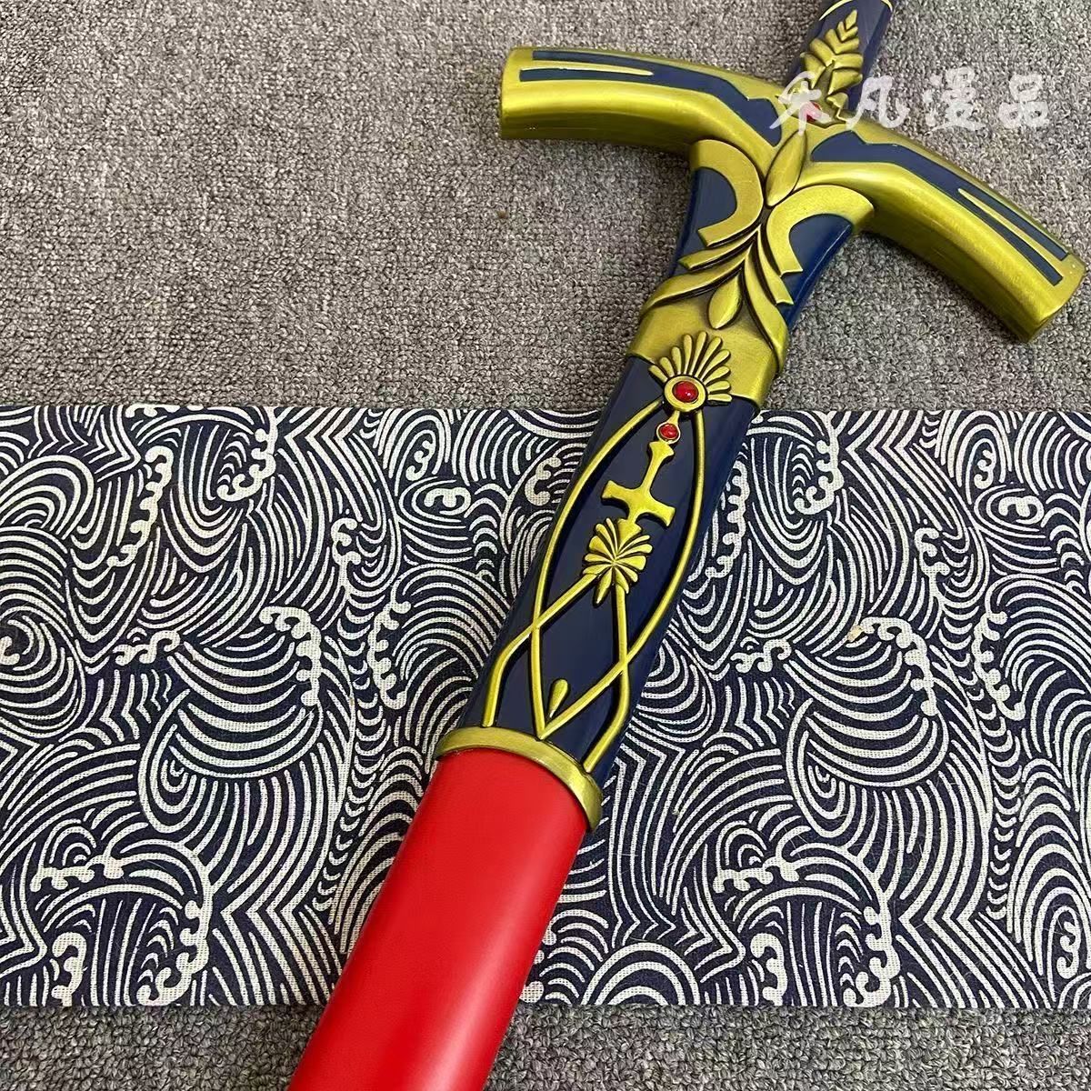 FATE シリーズコレクション SABER 石中剣 模造刀 武具 舞踊刀 FATE シリーズコレクション SABER 石中剣 模造刀 武具 舞踊刀