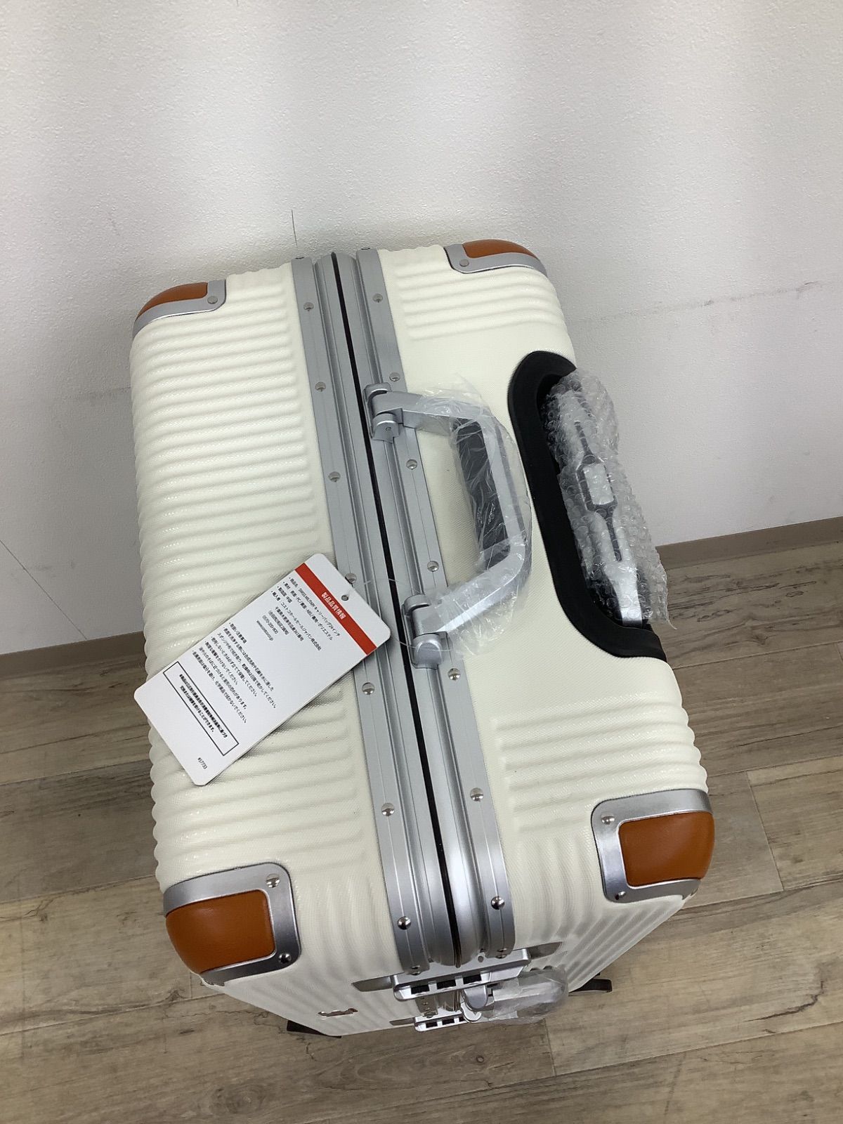 【未使用アウトレット品】スイスミリタリー 64L SM-C624 AU YG25100123 スイスミリタリー プレミアム Cタイプ 64L SM