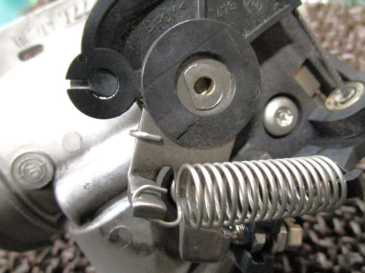 アドベンチャー スロットルボディ