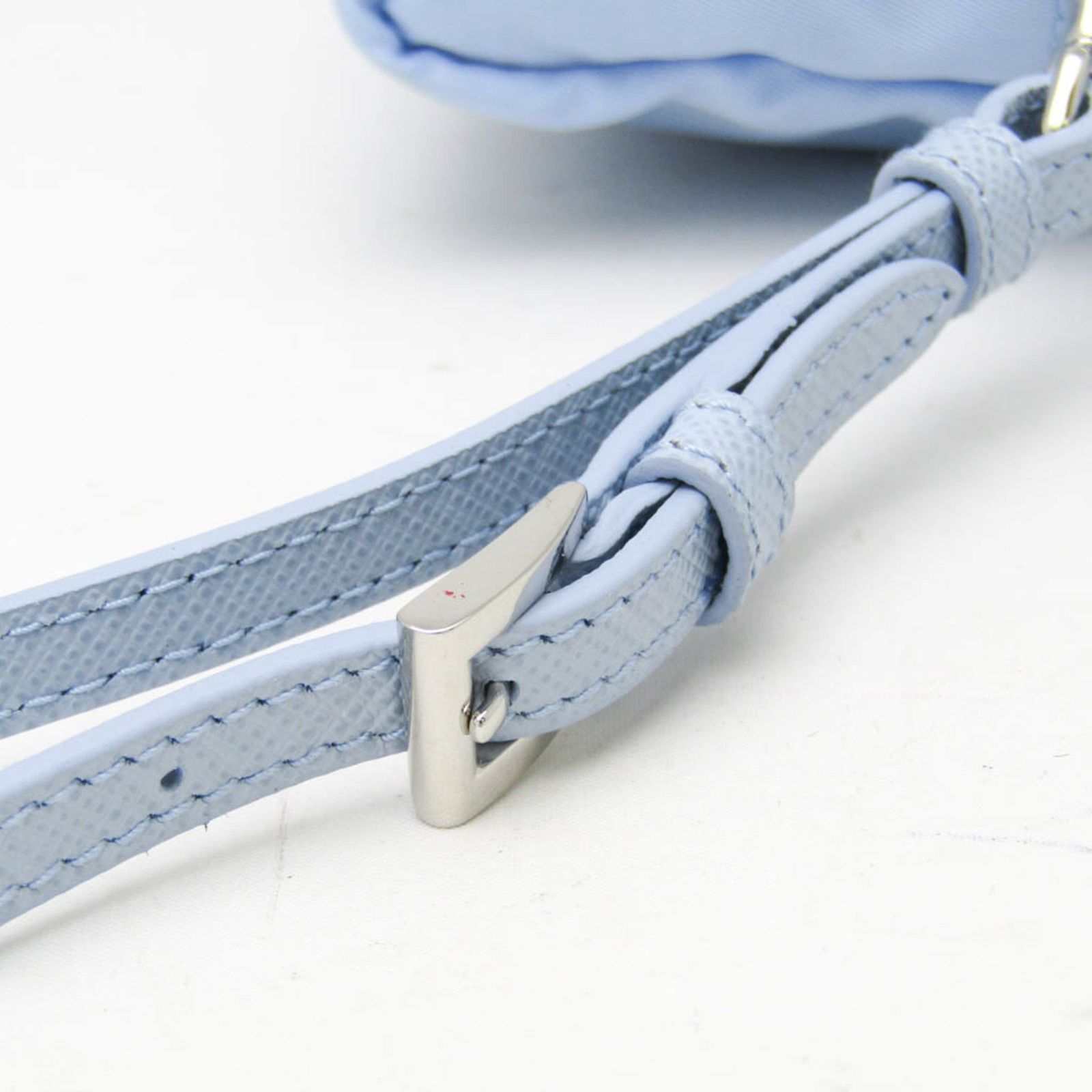 プラダ(Prada) Re-Nylon スモールポーチ 1NS021 レディース ナイロン  