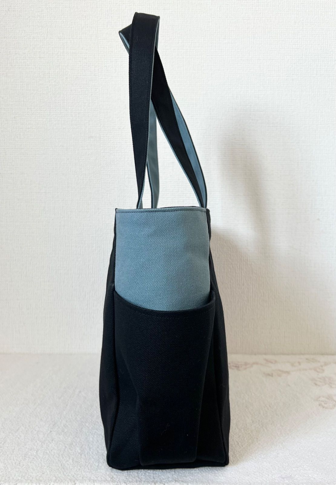 【XXLサイズ】〈底板付き〉黒＆ブルーグレー　A3サイズ収納　8号倉敷帆布使用 XLサイズ】〈底板付き〉ブルーグレー系 8号倉敷帆布使用 サイド