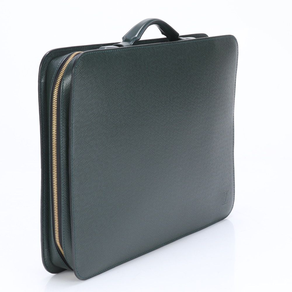 ルイヴィトン M30064 バルティック タイガ ビジネスバッグ セカンドバッグ 極美品 ルイヴィトン タイガ バルティック M30064 レザー ビジネス