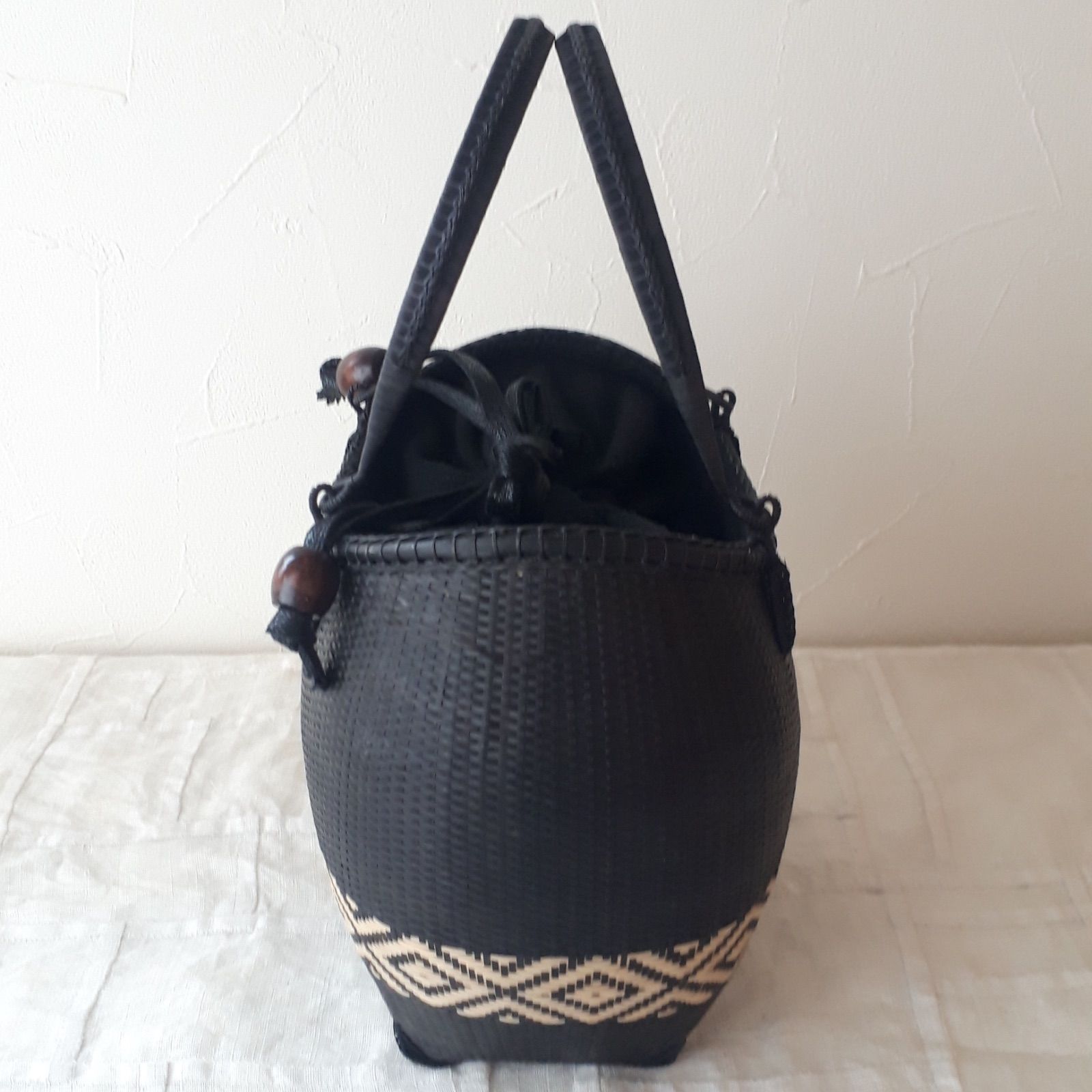 タイ国プラニー工房　竹素材ベージュ かごバッグ タイ国プラニー工房 竹素材ベージュ かごバッグ タイ国プラニー工房 竹