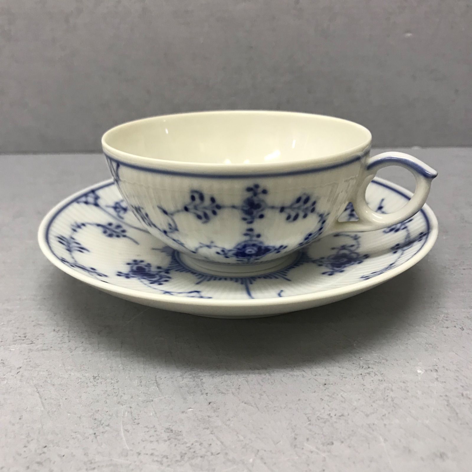 訳あり品 ROYAL COPENHAGEN ロイヤルコペンハーゲン ブルー 