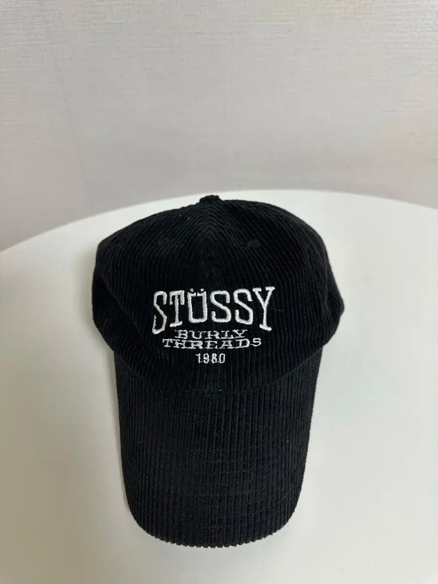 Stussy コーデュロイ ブラックキャップ STUSSY(ステューシー) コーデュロイ キャップ ブラック - メルカリ