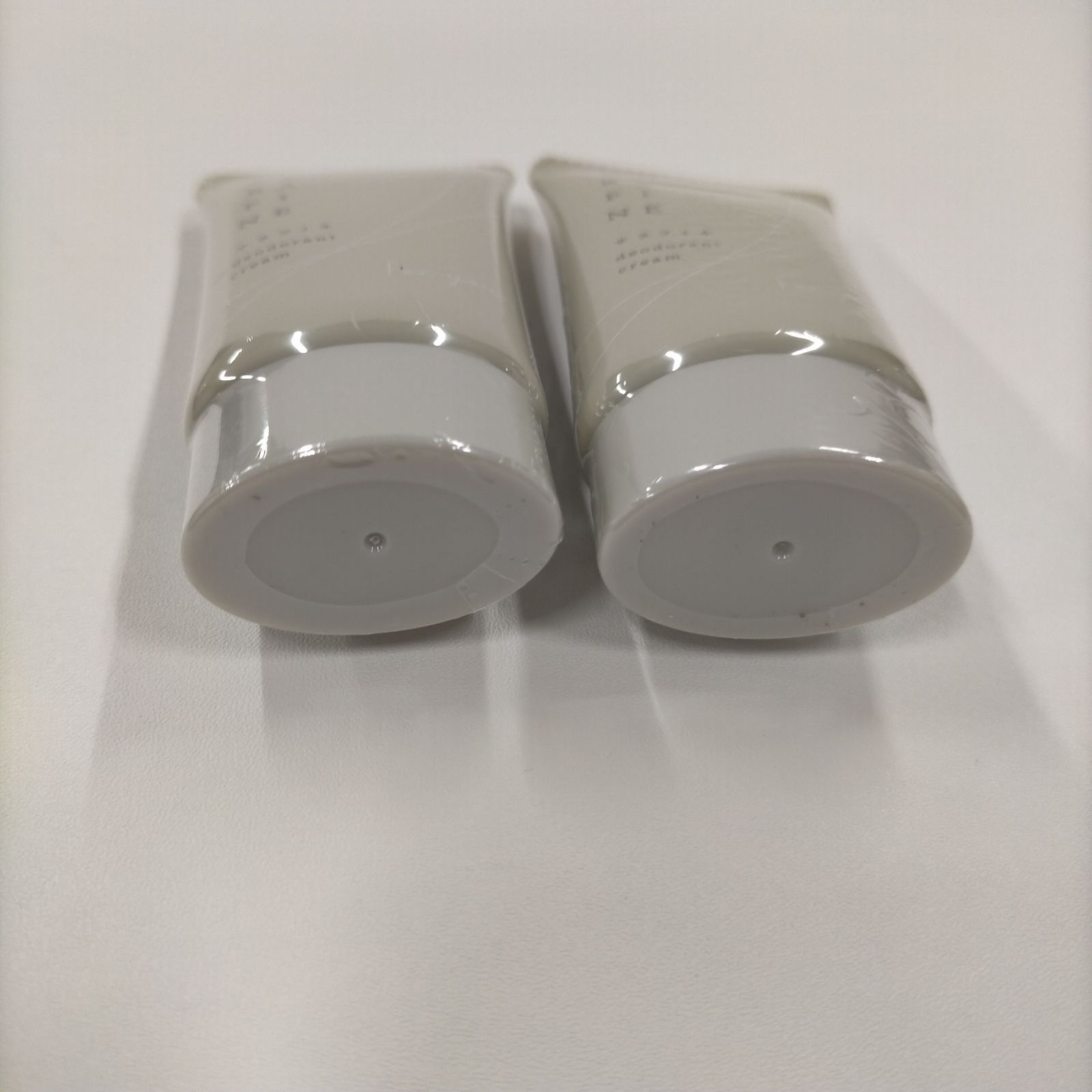 フロムココロ SARAFINE サラフィネ デオドラントクリーム25g P1067 K