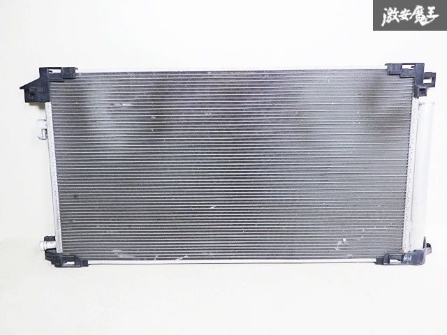 ストア出品 トヨタ 純正 ZVW50 ZVW51 ZVW55 50系 プリウス ノーマル コンデンサー コア 単体 即納