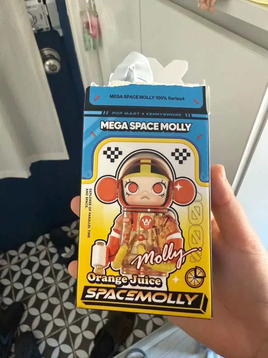 未開封MEGA SPACE MOLLY Orange Juice2箱 完売品新発売popmart