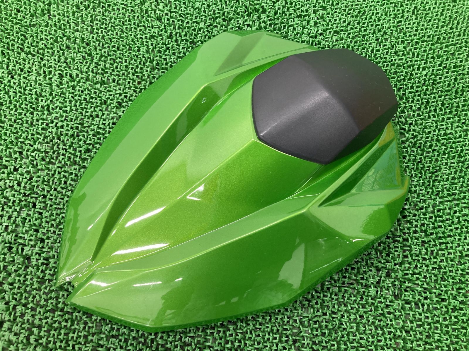 カワサキ（Kawasaki） ZX-6R シングルシートカウル 緑 53065-0017 純正