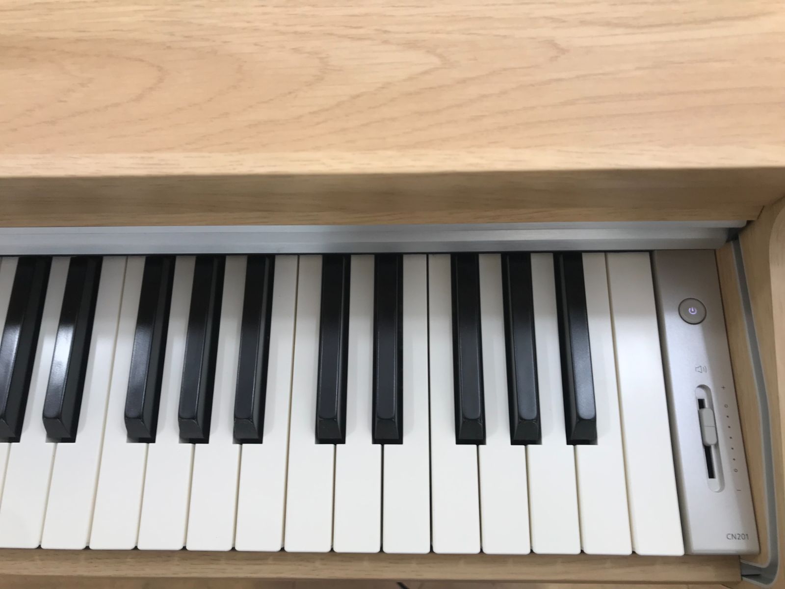 ★68090　【電子ピアノ】YAMAHA　NU1PBW　15年製 ☆68090 【電子ピアノ】YAMAHA NU1PBW 15年製 （YAMAHA NU1PBW）