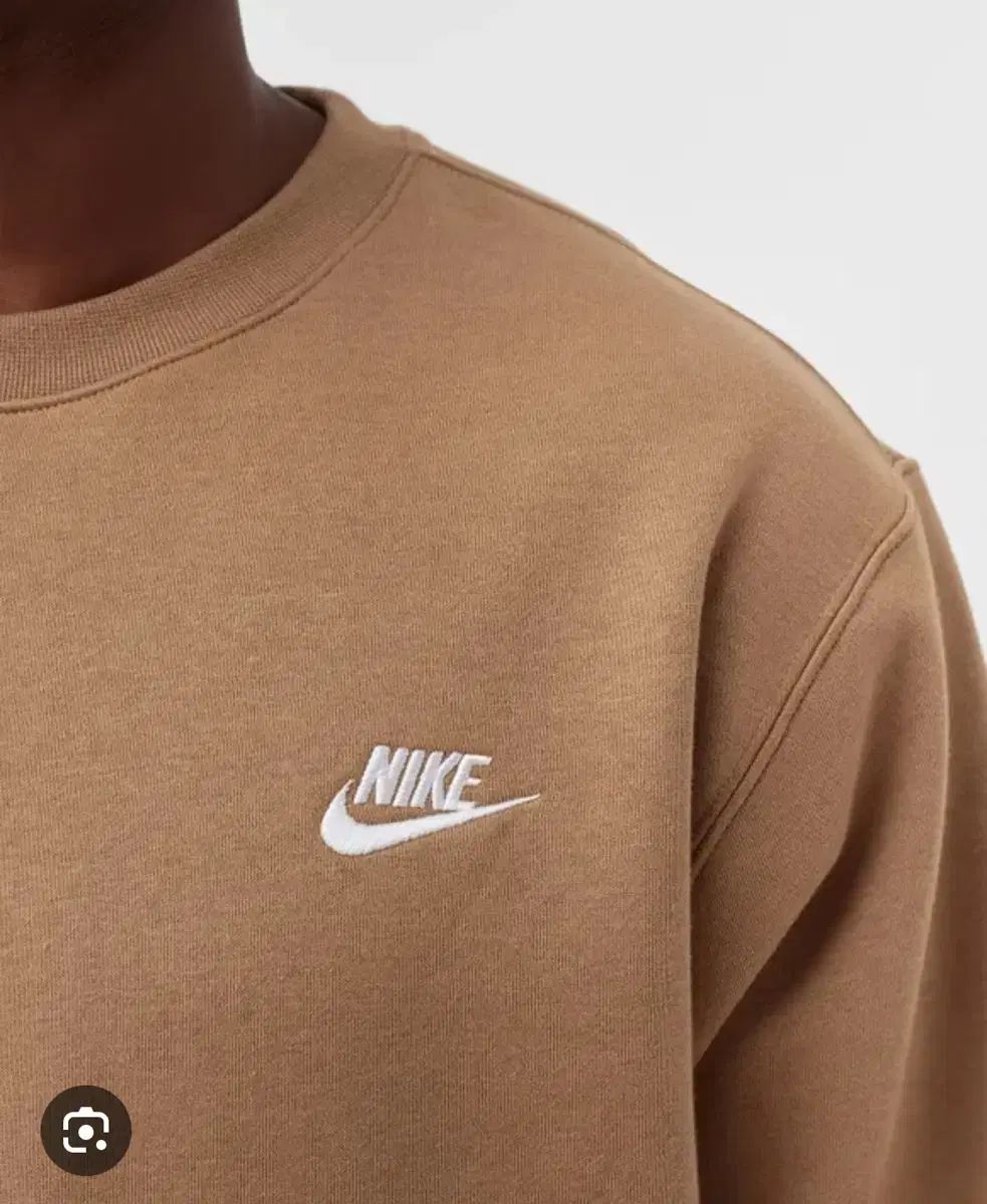 【雷市場（ポンジャン）商品韓国直送】 M サイズ Nike(ナイキ） パーカー 新品