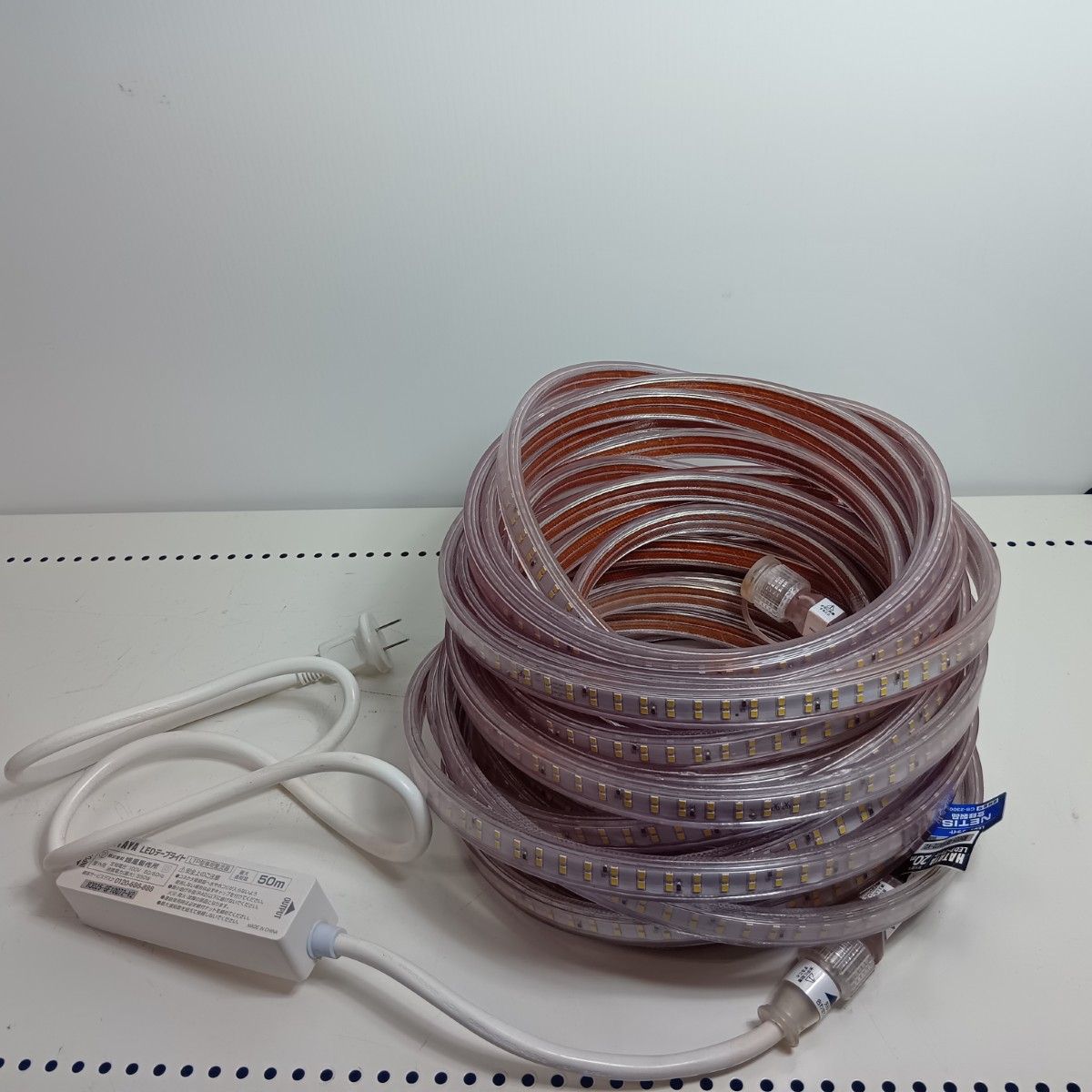 HATAYA LEDテープライト 50m R3025-GF10G72-V2 発光面20m 程度B