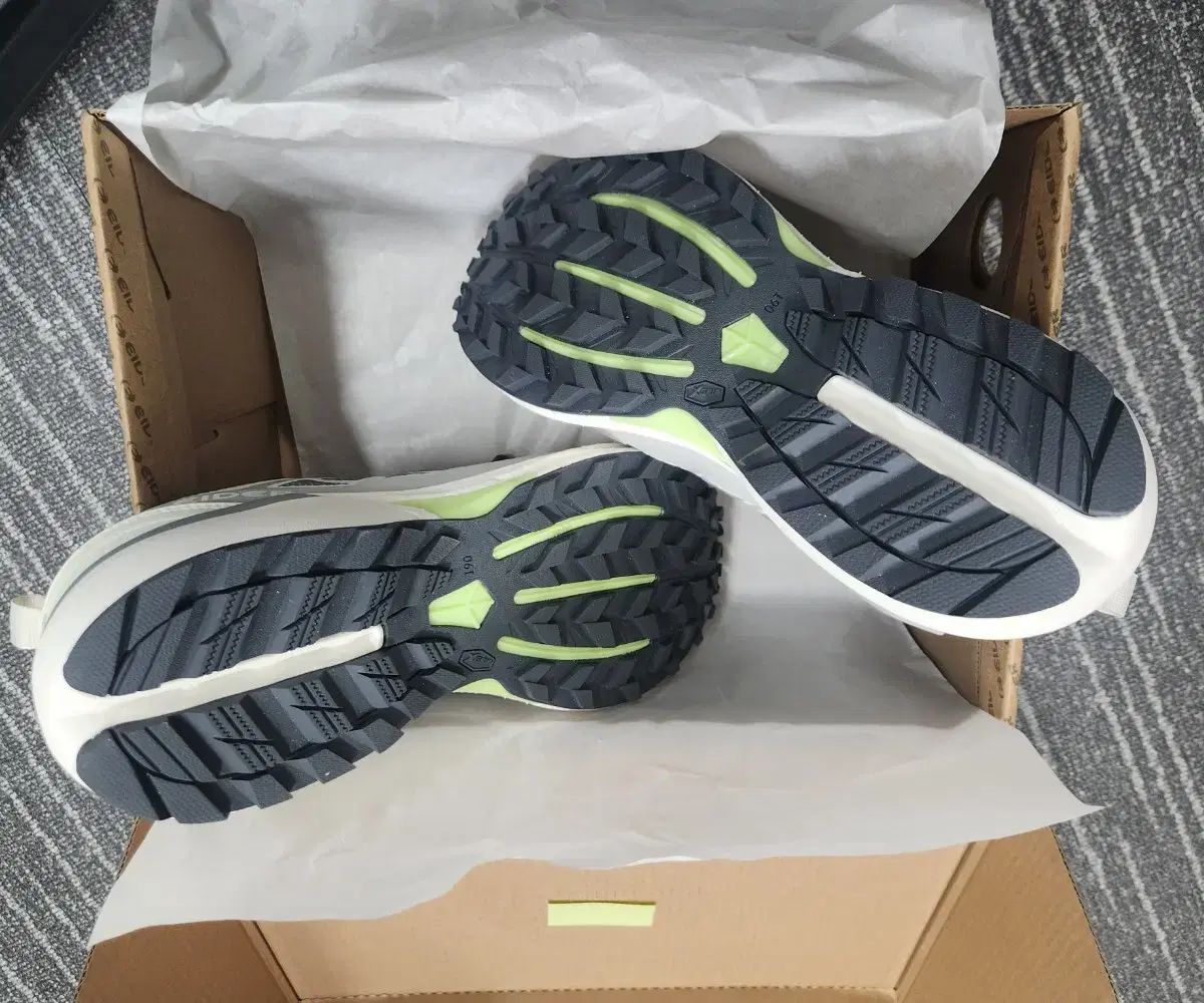 EIDER アイダー 勢い スピード C2 スニーカー 265 USTAUSTRALIA_COM_AU