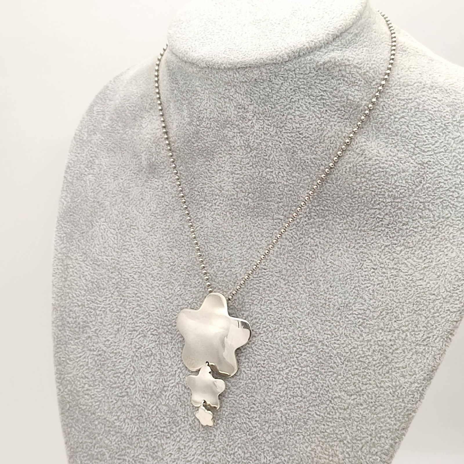 シルバー 925花モチーフ ペンダント トップ Silver925 フラワーモチーフペンダントトップ(CZ付)7.5×7.5×1.5mm