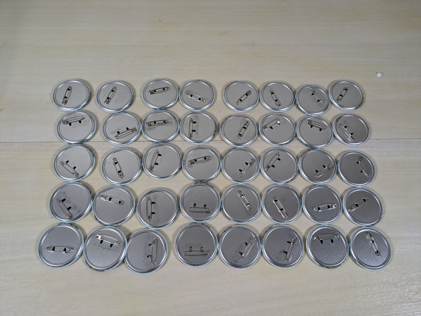 大野41-7-1013 風真いろは ホロライブ ほろ~かる 京都篇 和紙缶バッジ 40個セット