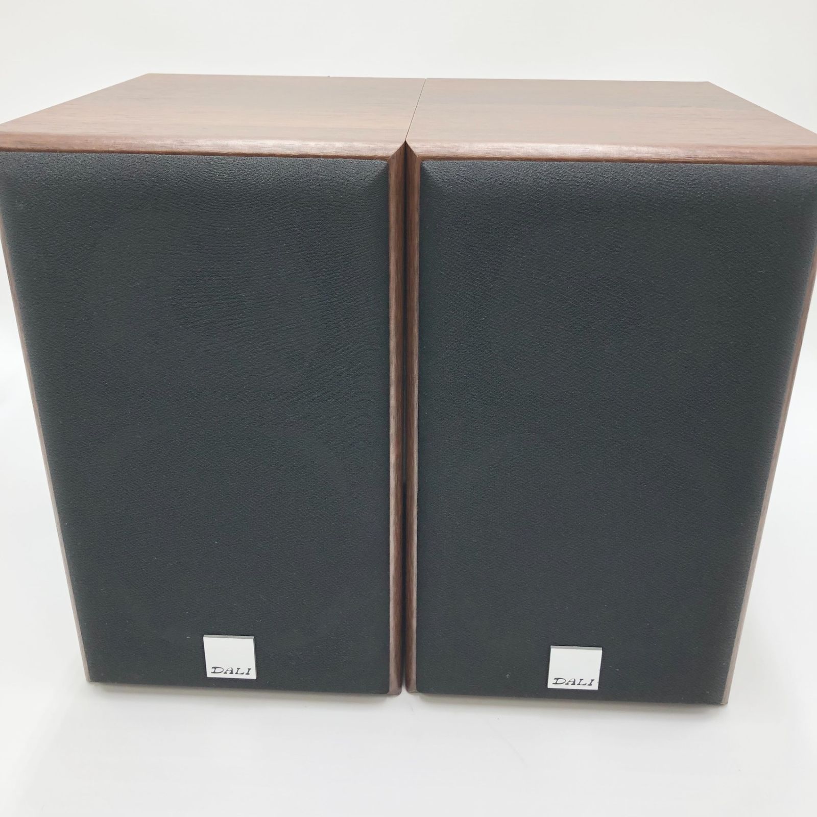 DALI ダリ ブックシェルフスピーカー 130mm ウーハー SPEKTOR2 ウォールナット 2台1組
