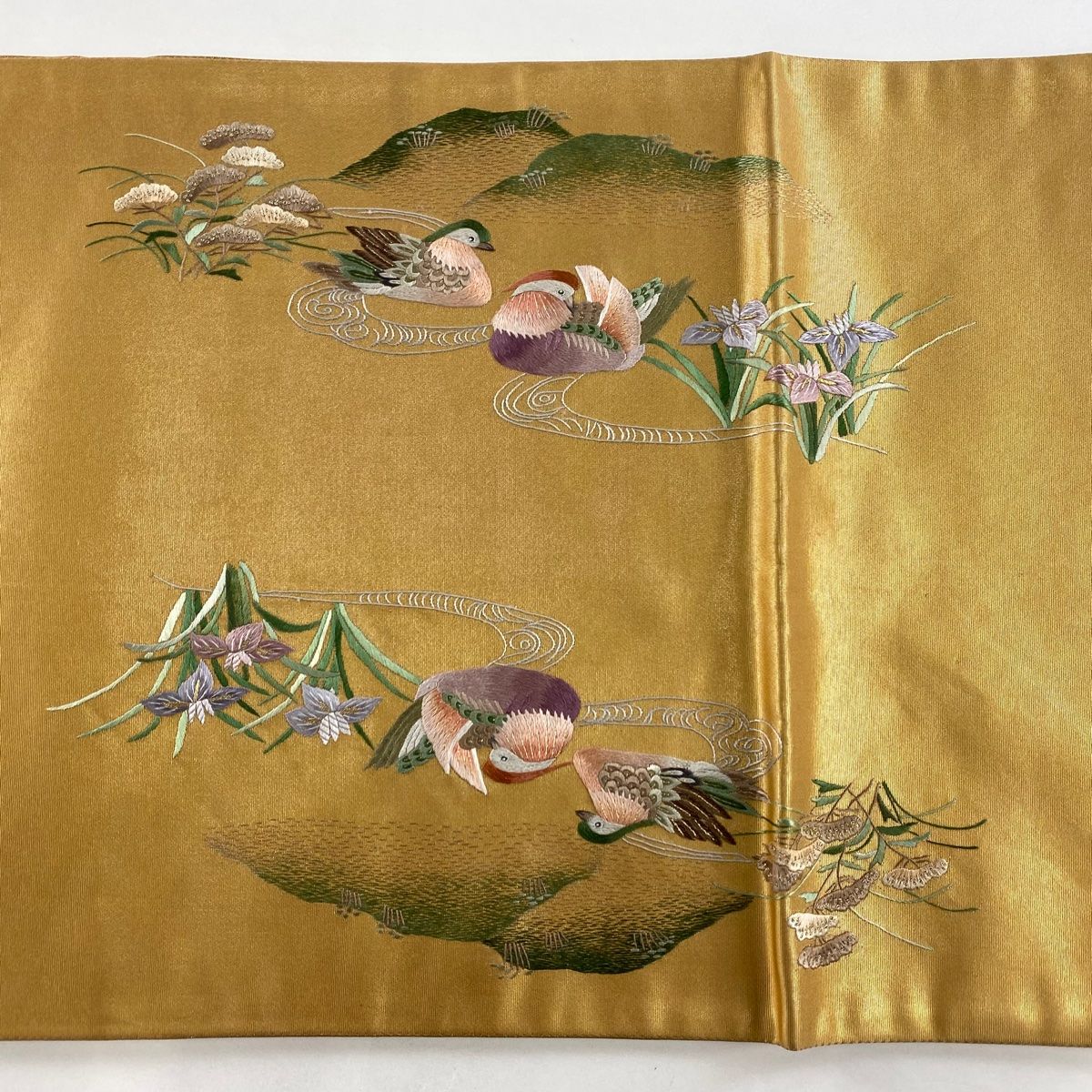 袋帯 美品 秀品 山鉾 花鳥 蘇州刺繍 金糸 金色 お太鼓柄 正絹
