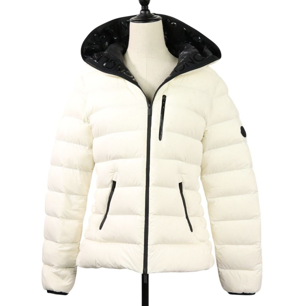 MONCLER (モンクレール) ベルベット バンダナ柄 フード着脱