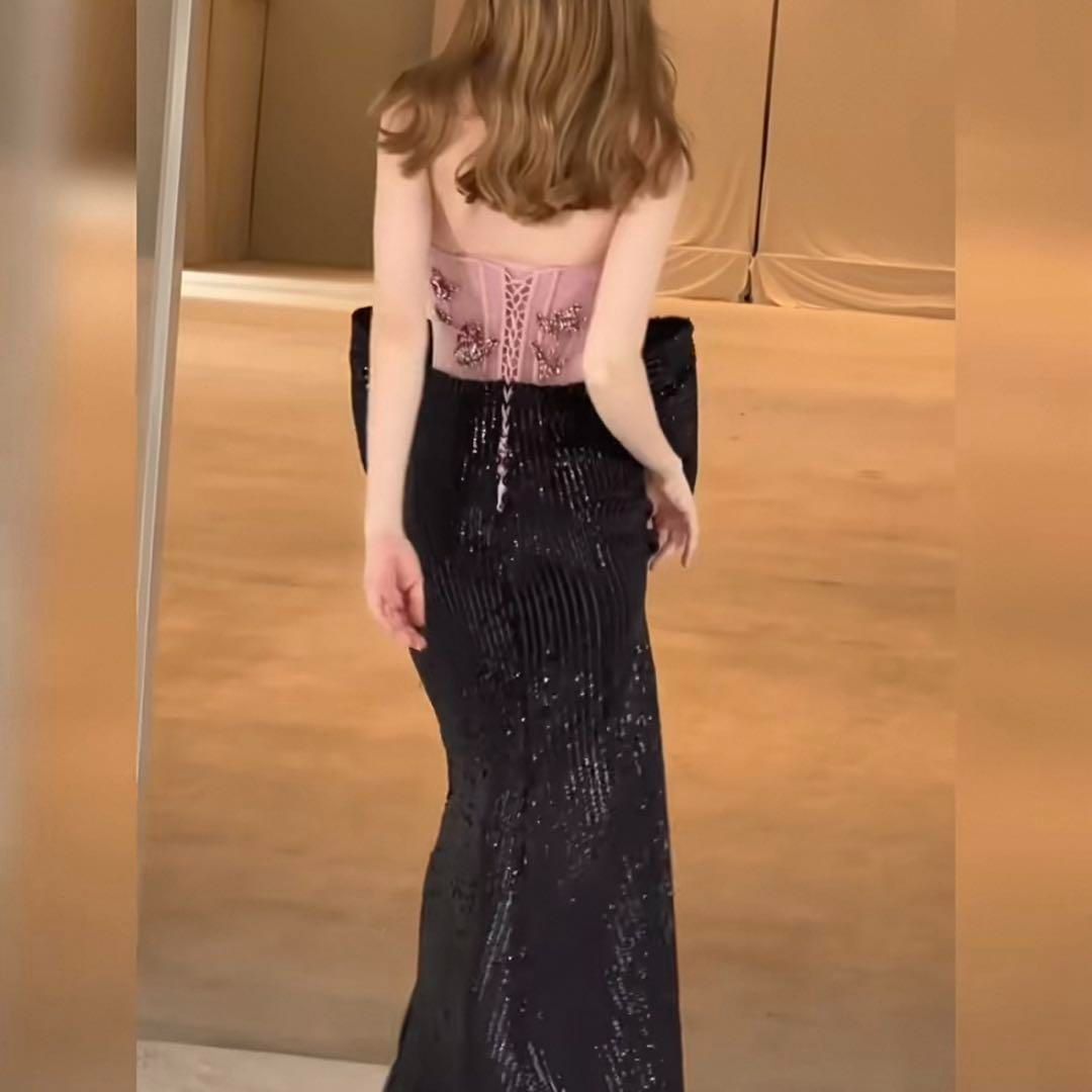スパンコールがゴージャスなお花にリボンが可愛い ベア ドレス スパンコールがゴージャスなお花にリボンが可愛い ベア ドレス