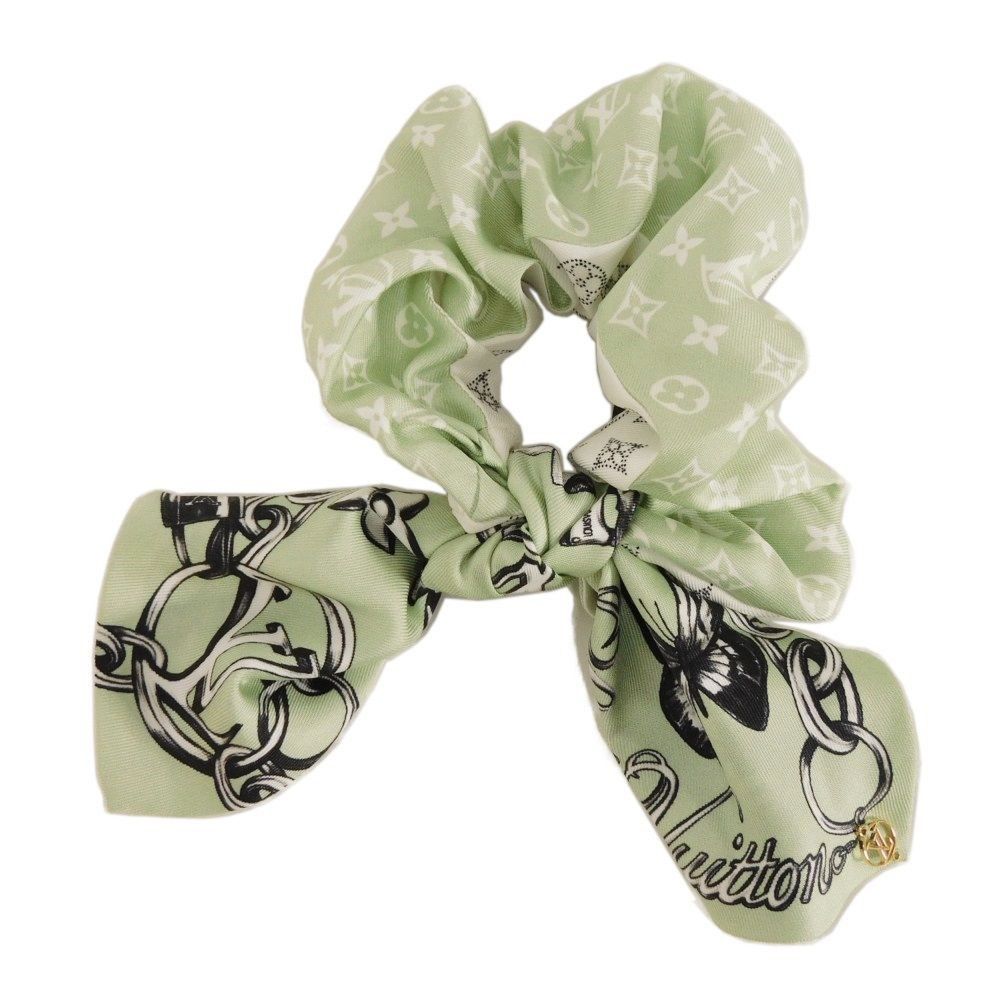 LOUIS VUITTON ルイ ヴィトン シュシュ ブルーミング モノグラム 現行 LVロゴ フラワー バタフライ パドロック パステル グリーン ゴールド リボン ヘアバンド ヘア LVサークル シルク セージ ヘアピン M96860