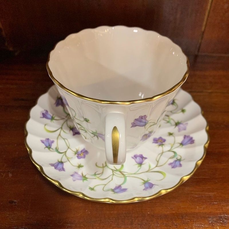 有用な スポード カンタベリー カップ＆ソーサー 2客セット Spode CANTERBURY フリル 花柄 金彩 ムラサキ バイオレット パープル オシャレ ボーンチャイナ 英国 RU0709-7 5☆大好評！