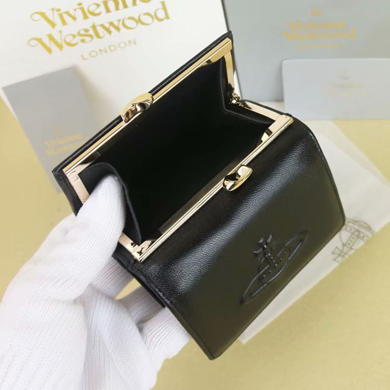 二つ折り財布