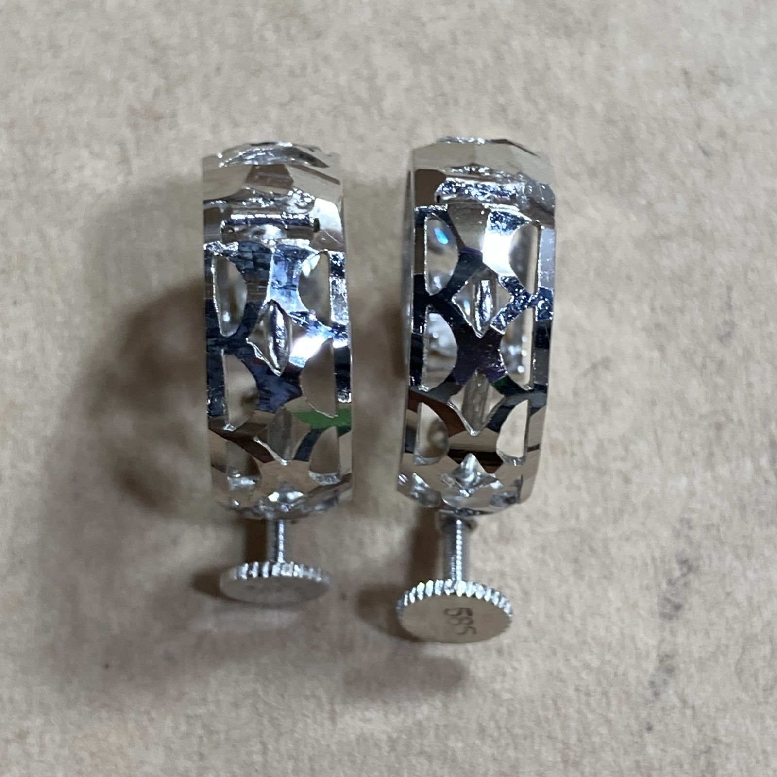 日野スーパードルフィンプロフィア用フロントキャブサス２個セット 日野スーパードルフィンプロフィア用フロントキャブサス2個セット