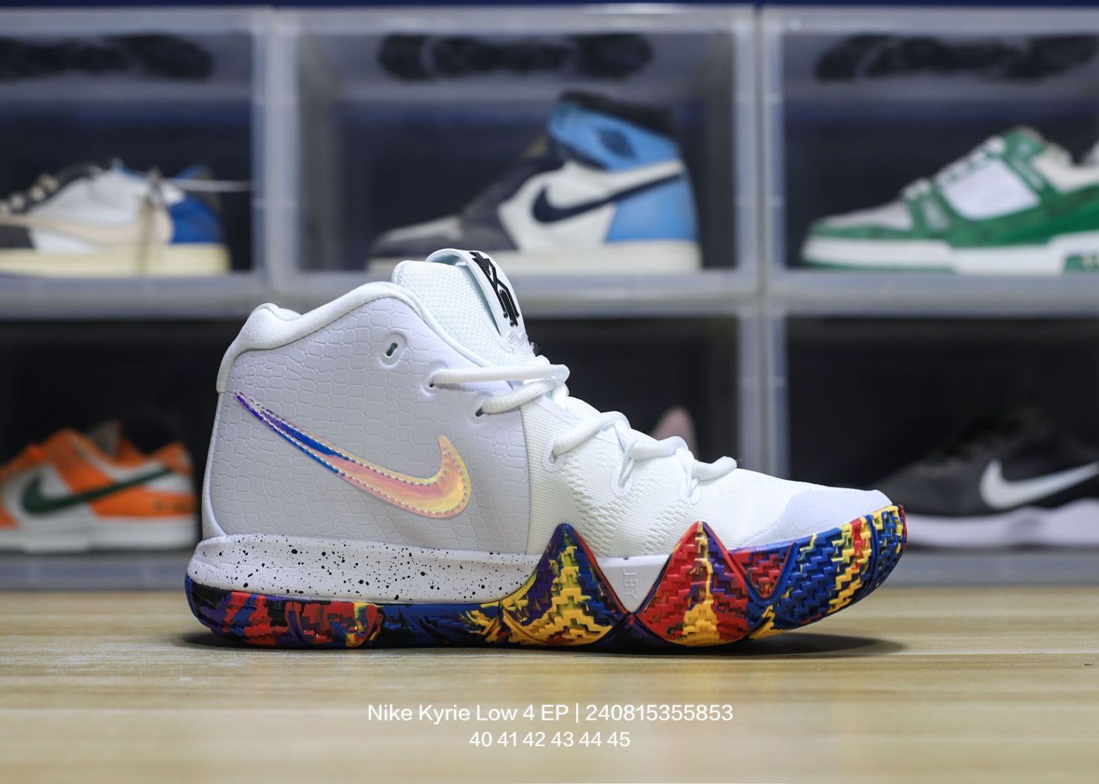 ✨新品✨ ナイキ カイリー4 カイリー・アービング バケットシューズ バッシュ スニーカー NCAA ホワイト NIKE KYRIE 4 EP  