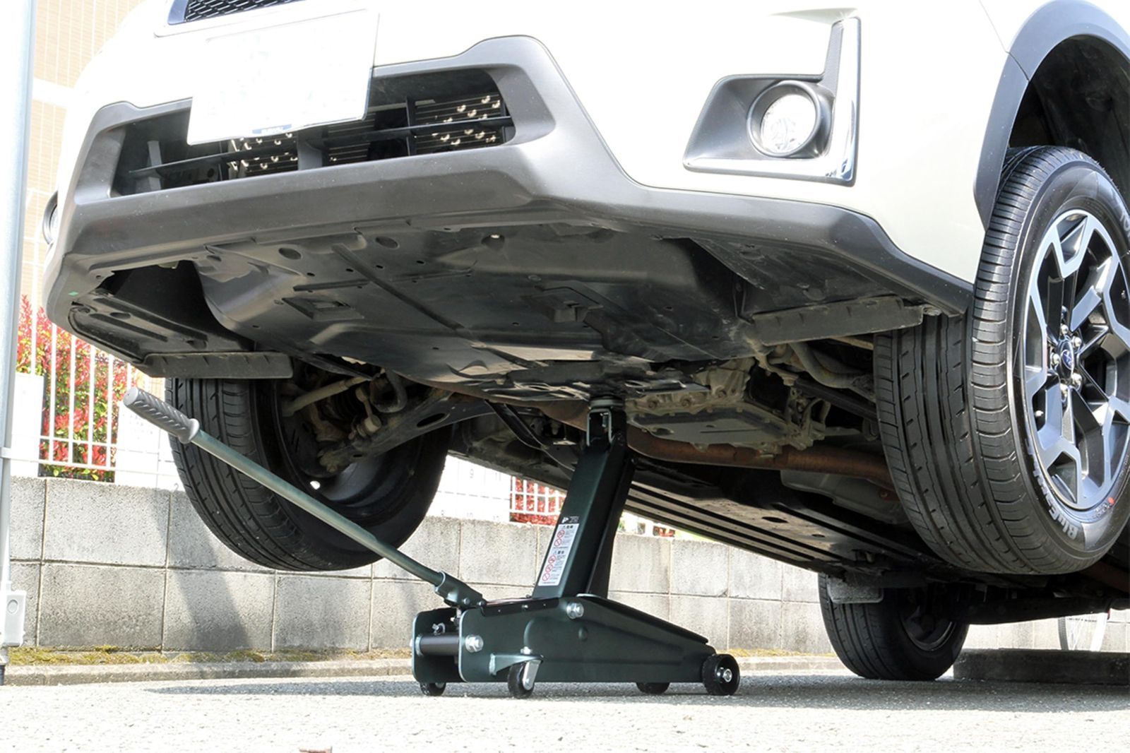 自動車用工具