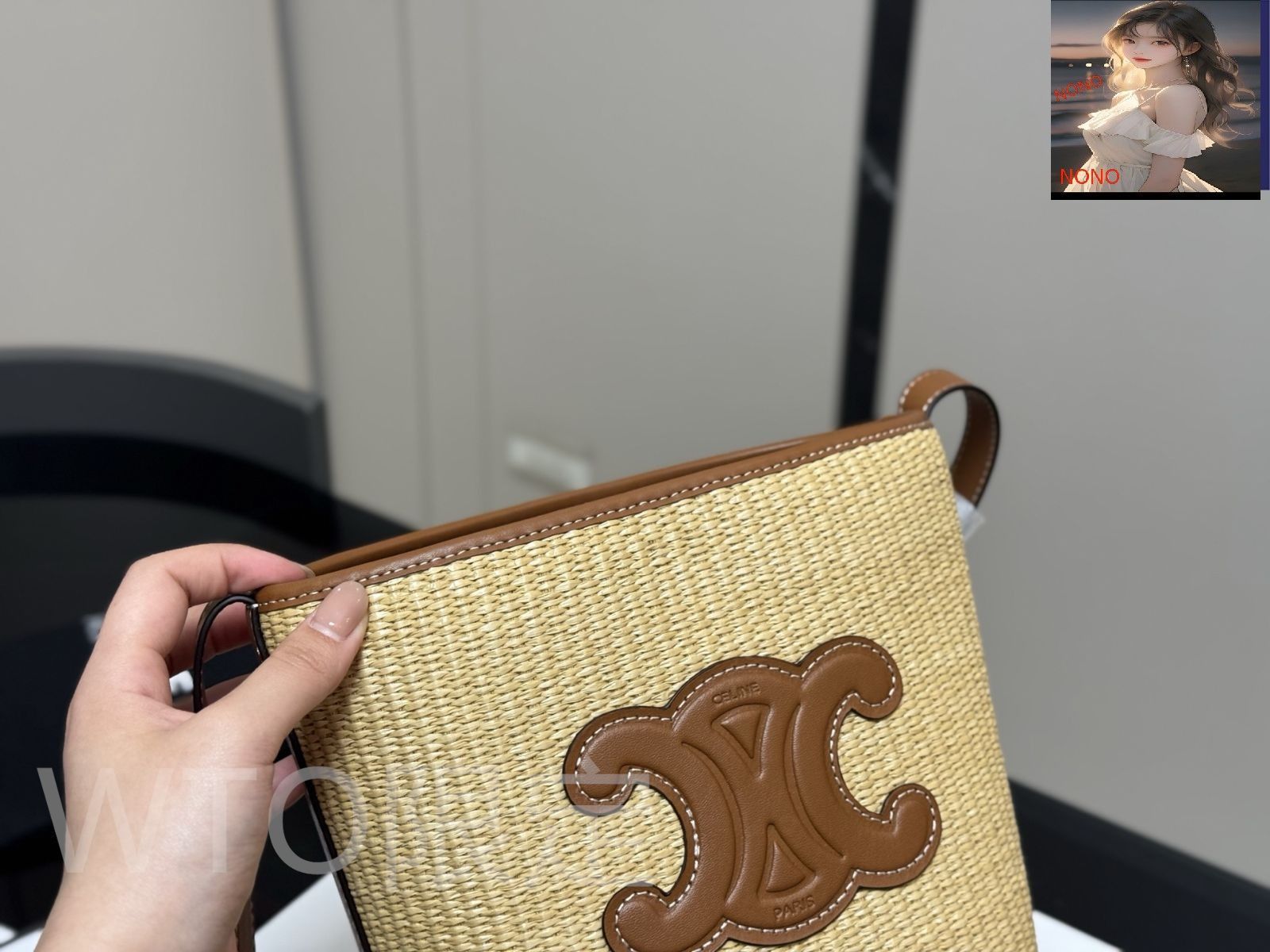 今日特価】CELINE セリーヌ バケットバッグ 復古プリントの高級