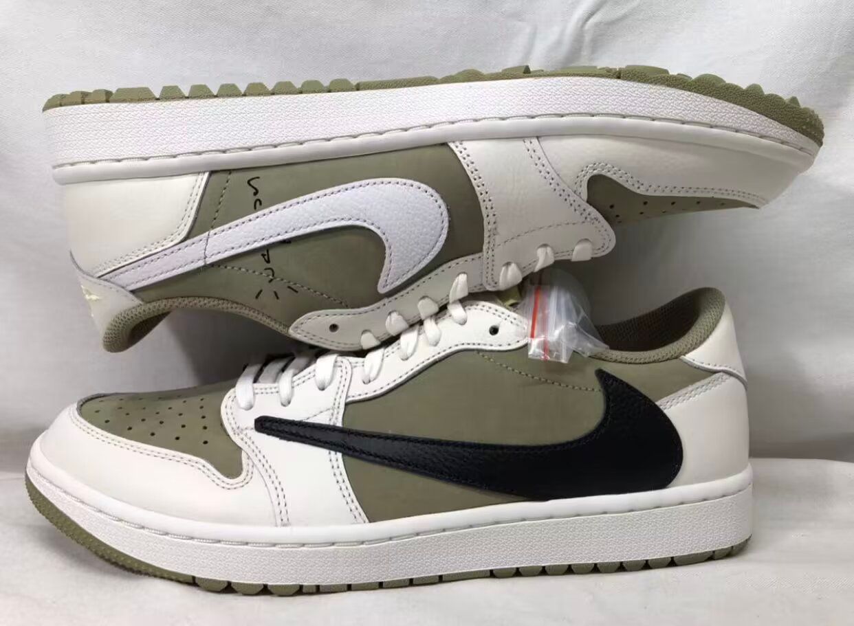 ジョーダンTravis Scott x Jordan Air Jordan 1 Low Golfスニーカー