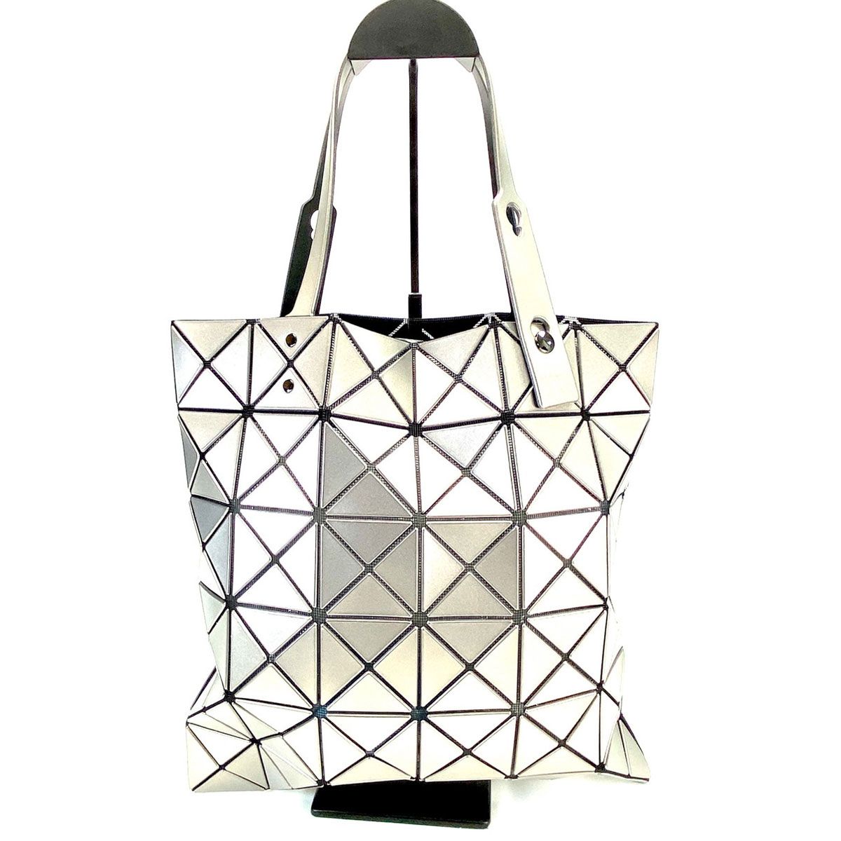 BAOBAO ISSEY MIYAKE トートバッグ プリズム シルバー 9499 BAOBAO ISSEY MIYAKE トートバッグ プリズム シルバー 9499