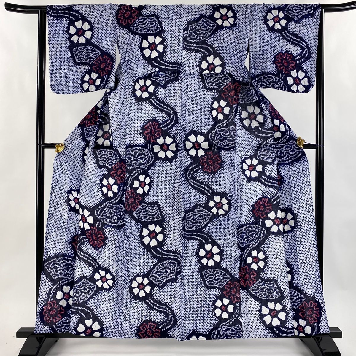 浴衣 身丈159cm 裄丈64cm M 絞り浴衣 花 扇面 紺色 綿 名品